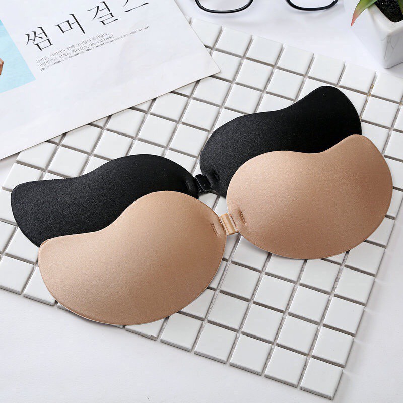 Áo dán silicon cài trước loại đệm mỏng có nâng ngực