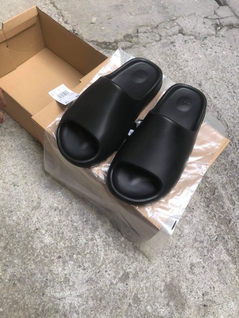 Dép slide full đen chuẩn 1:1