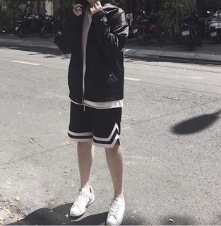 Quần Short V