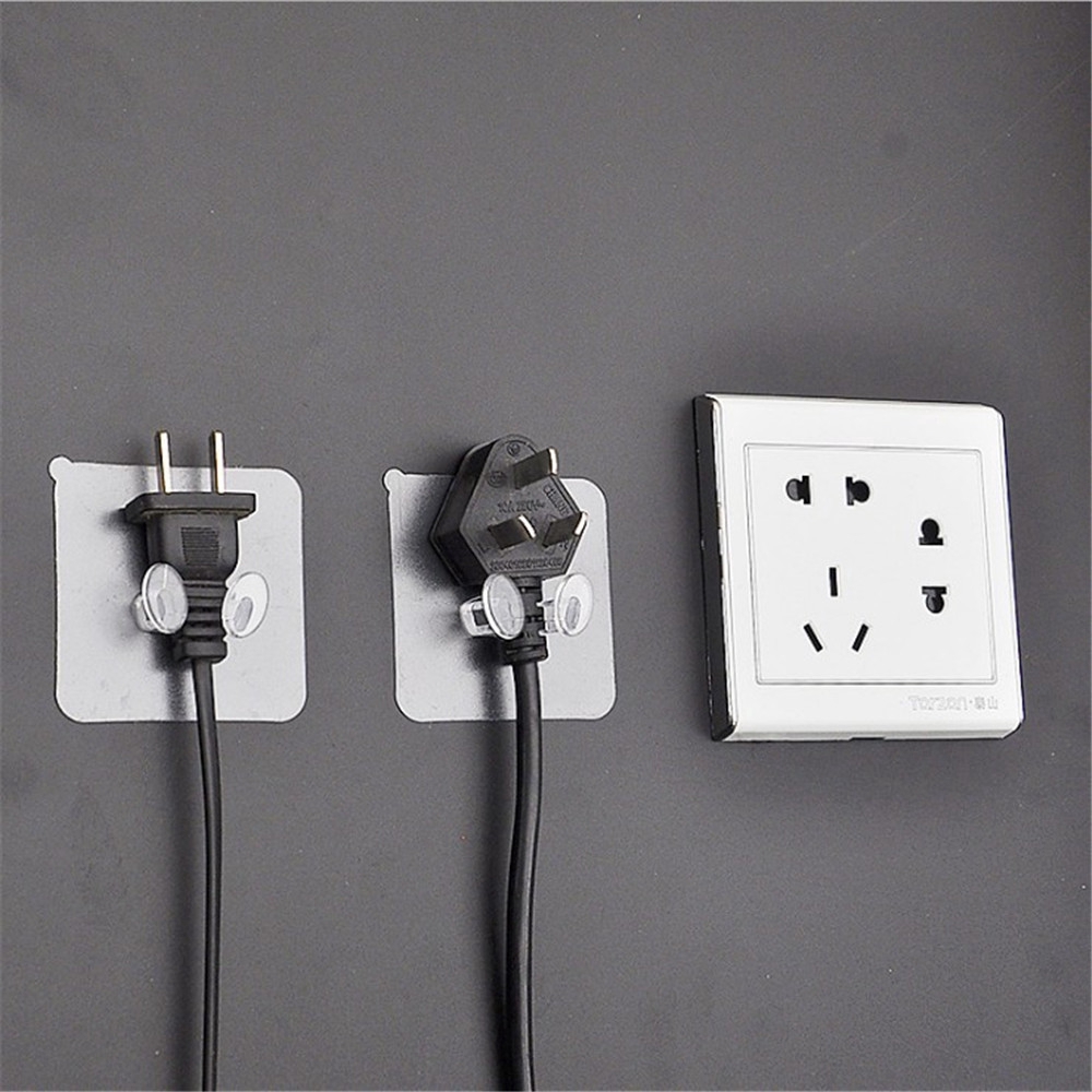Set 5 móc giữ phích cắm gắn tường đa năng trong suốt kích thước 6x6x2cm