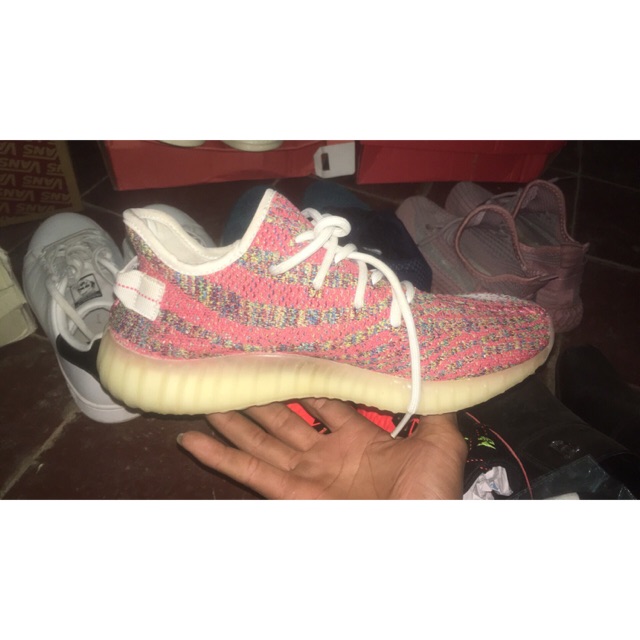 Yeezy 350 thổ cẩm
