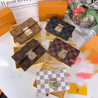 Ví ngắn full box