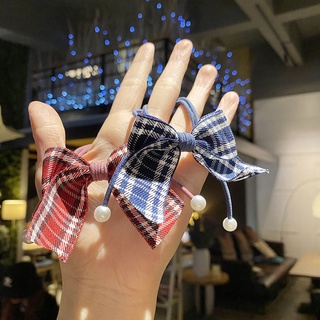 Dây cột tóc hình nơ caro và hạt ngọc phong cách hàn quốc