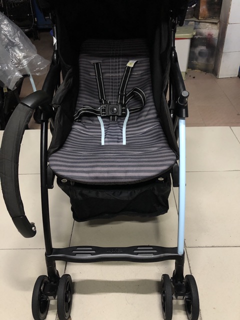 Xe đẩy 1 chiều siêu nhẹ Aprica Magiacal Air Flat