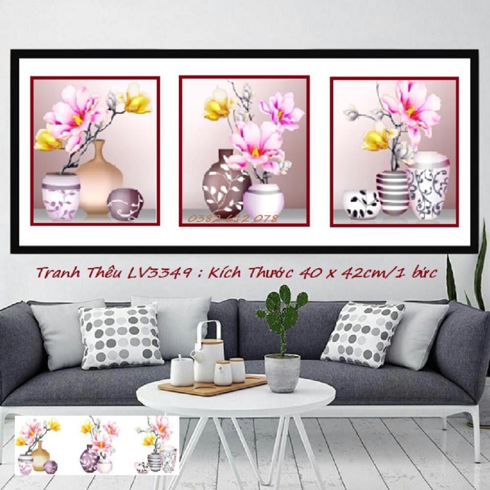Tranh thêu bình hoa 3 bức KT:120x42cm,tranh chưa thêu.Tặng kéo và xỏ chỉ.