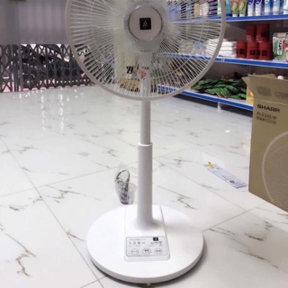 Quạt cây Sharp PJ-G3AS