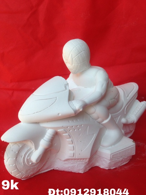 Tượng Tô Màu bé trai GIÁ RẺ :90.000đ