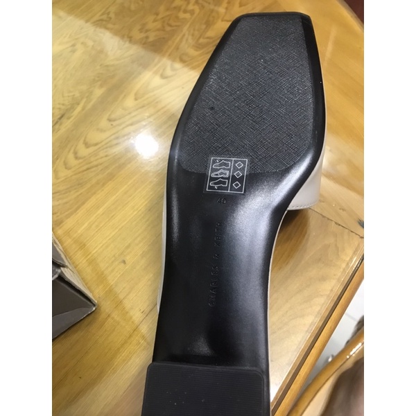 Sục Charles & Keith chuẩn auth new 100%