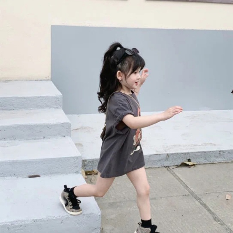 Áo Thun Tay Ngắn In Họa Tiết Hoạt Hình Phong Cách Cổ Điển Thời Trang Mùa Hè Xinh Xắn