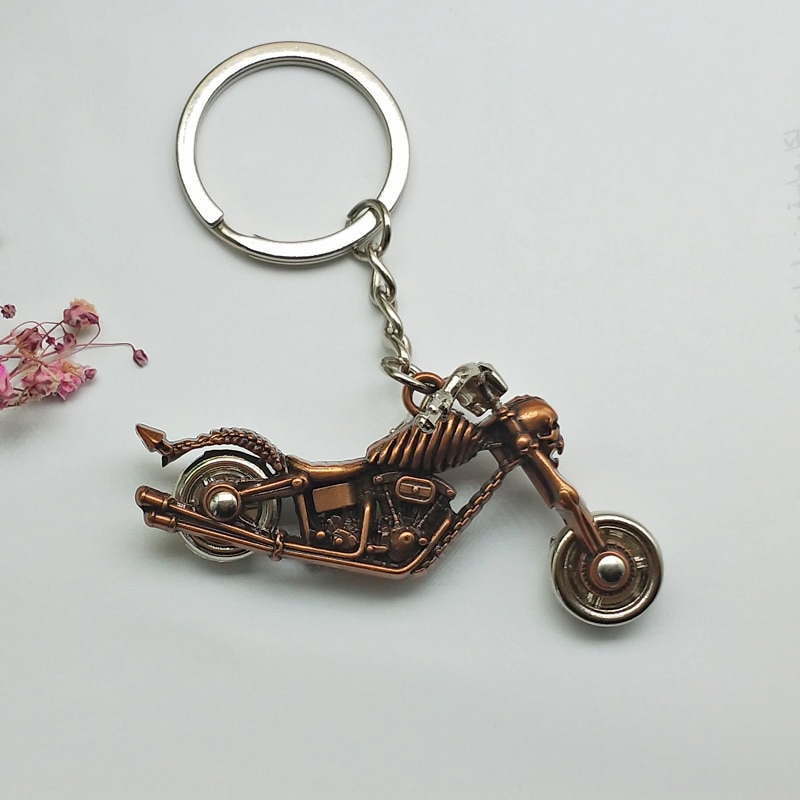 Móc Khóa Kim Loại Hình Đầu Lâu Mới