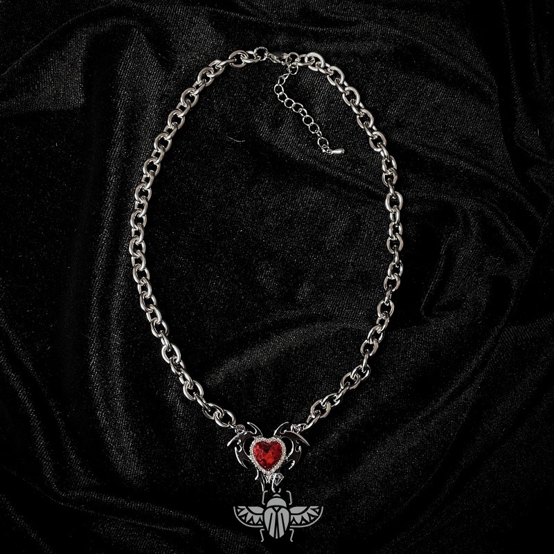 Vòng cổ Thép Titan Mặt Trái Tim Đính Đá Đỏ Cá Tính