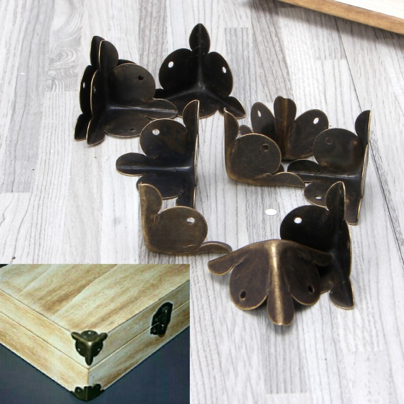 Set 10 Ốp Góc Hộp Quà Bằng Đồng Cổ Điển