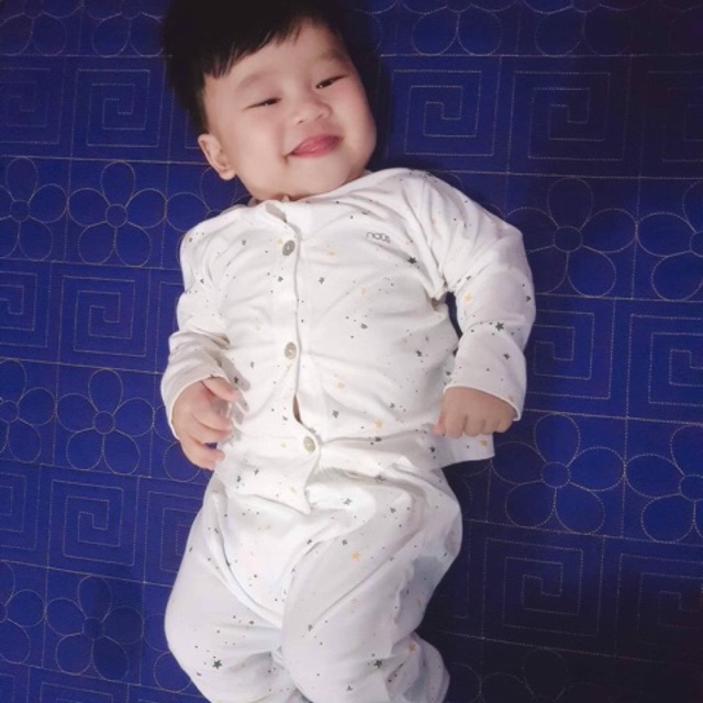 Comboo chị quyên lê