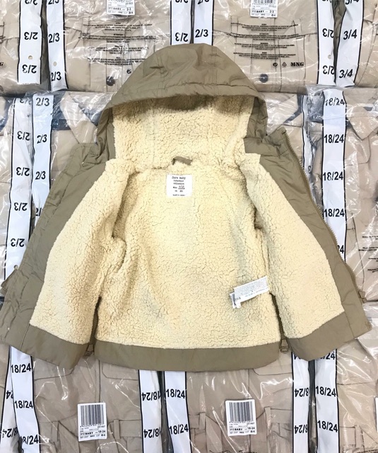 Áo khoác kaki lót lông cừu cho bé
