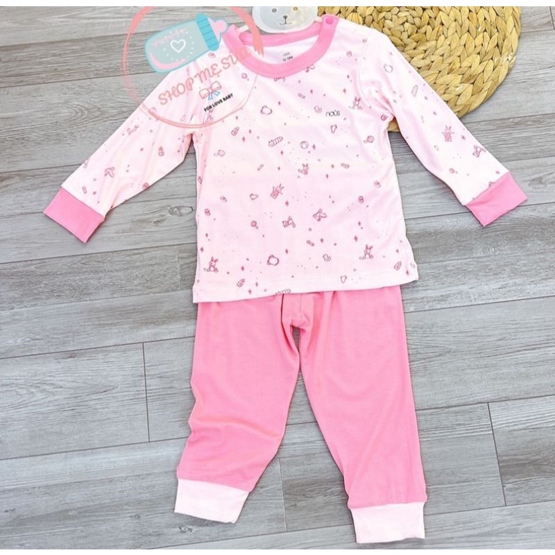 Bộ Quần Áo Dài Tay Nous Cài Vai Dài Chất Vải Petit Mềm Mại Cho Bé Từ 12-24m