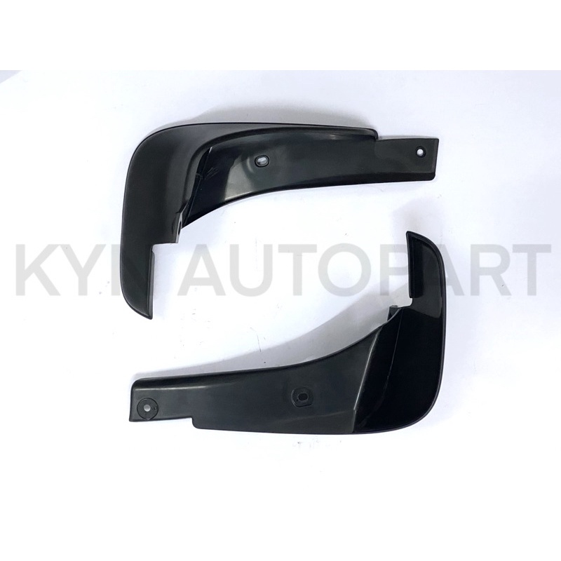 Chắn bùn bánh trước Toyata Altis 2005