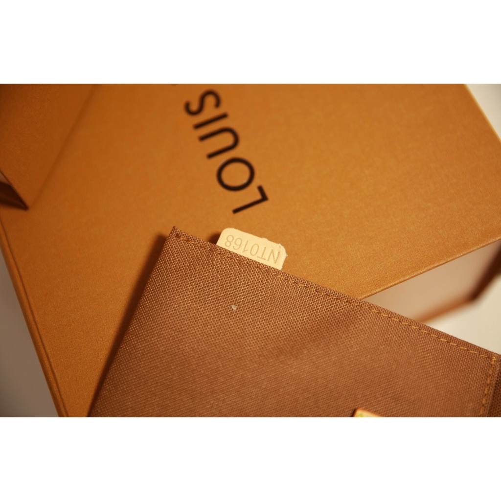 Túi chéo W266-18 LV TOTE MINI BAG kèm khăn, da thật 100% fullbox nam châm + box carton kèm bill