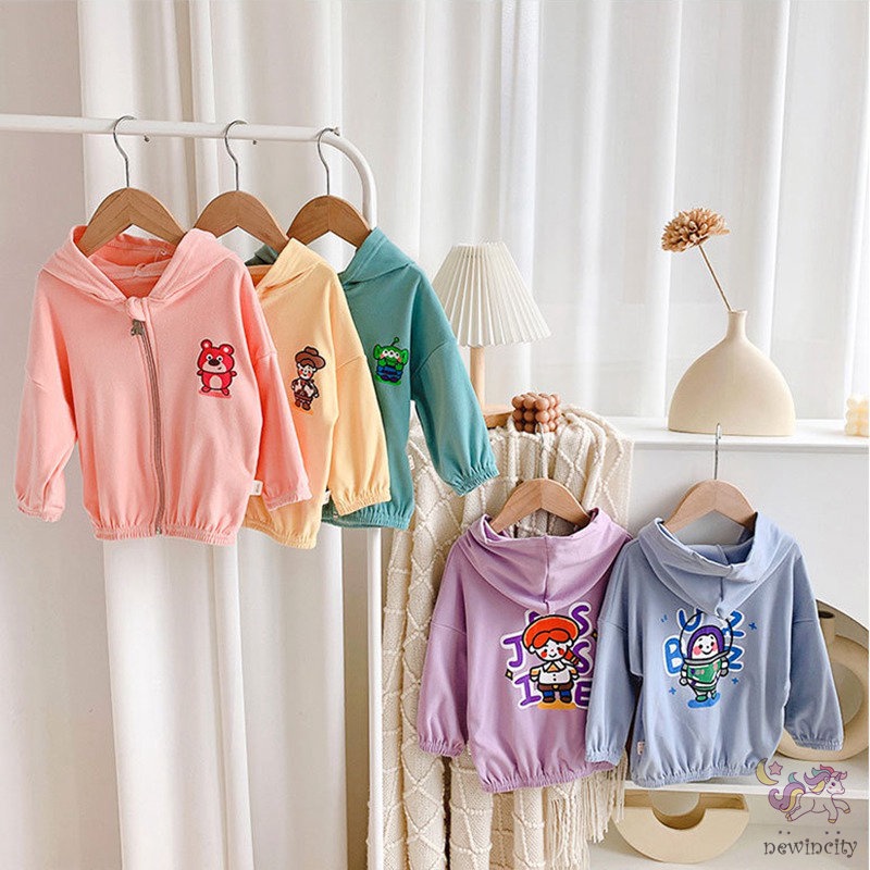 Áo khoác có mũ khóa kéo in họa tiết hoạt hình phong cách Hàn Quốc cho bé