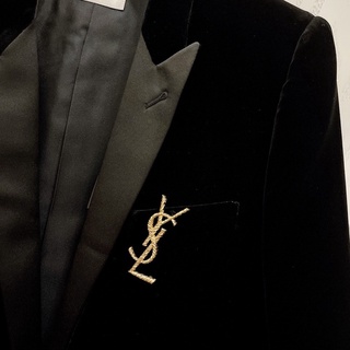 Ysl Trâm Cài Áo Hình Chữ Cái Đính Ngọc Trai Thời Trang