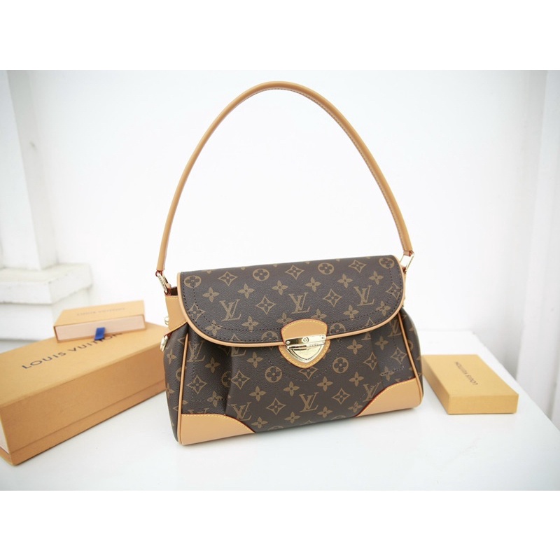 Túi quai xách W266-30 Beverly fullbox nam châm nguyên seal đẹp lắm luôn lót kèm code