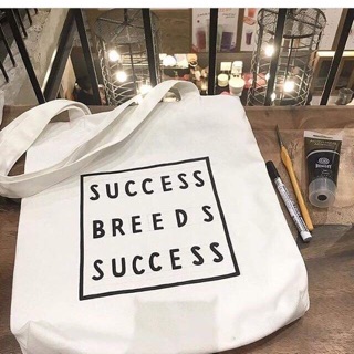 Tote bag vẽ theo yêu cầu