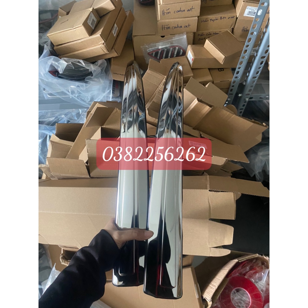 Ốp bảo vệ hai bên góc cản trước và sau xe Toyota Camry 2019-2023