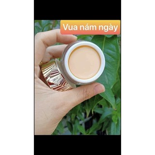 Vua nám nghệ