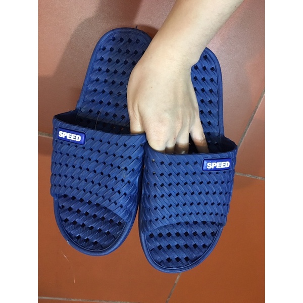 Dép lỗ thủng đi nhà tắm/ Đi trong nhà / Văn Phòng