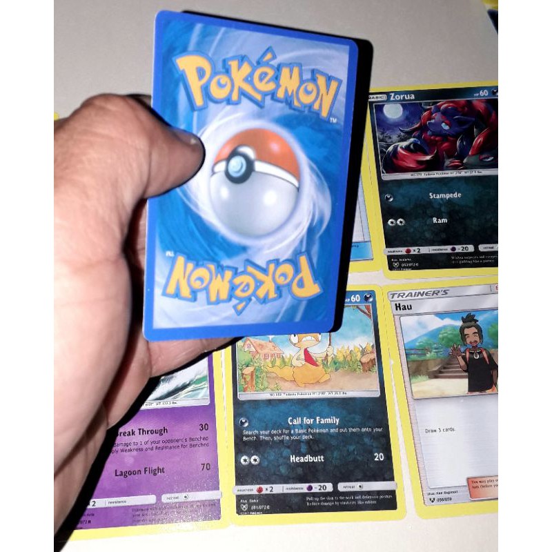 sét 12 pack có 96 thẻ bài Pokemon_EVoLuTions bằng giấy bóng cứng óng ánh tiếng Anh rất đẹp