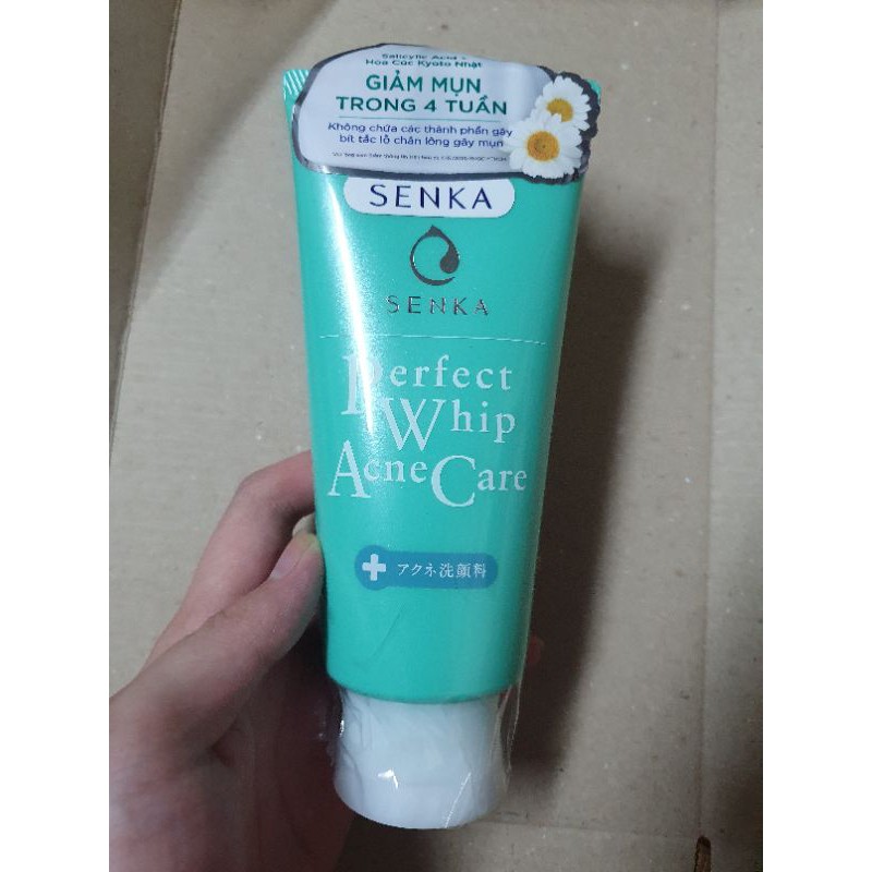 Sữa rửa mặt dành cho da mụn Senka perfect whip acne care 100g