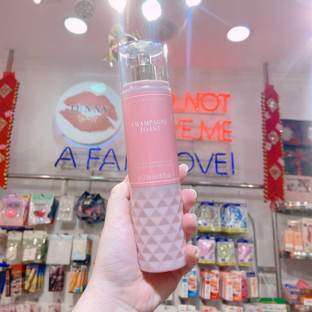 Xịt Thơm Toàn Thân Bath & Body Works Mùi Champagne Toast