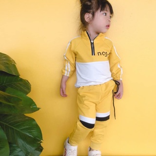 Bộ thể thao cho bé