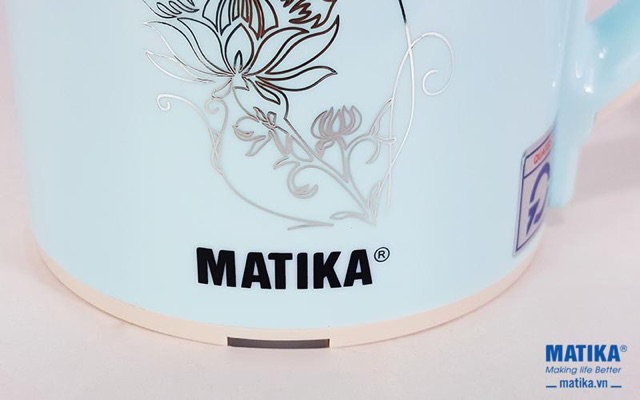 ấm siêu tốc matika 2,3 lít