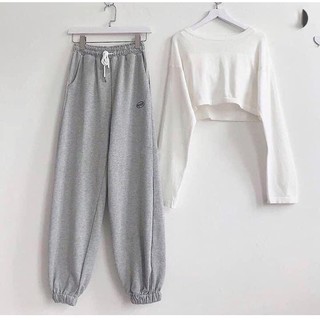 Set áo croptop tay dài và quần jogger thể thao Spun