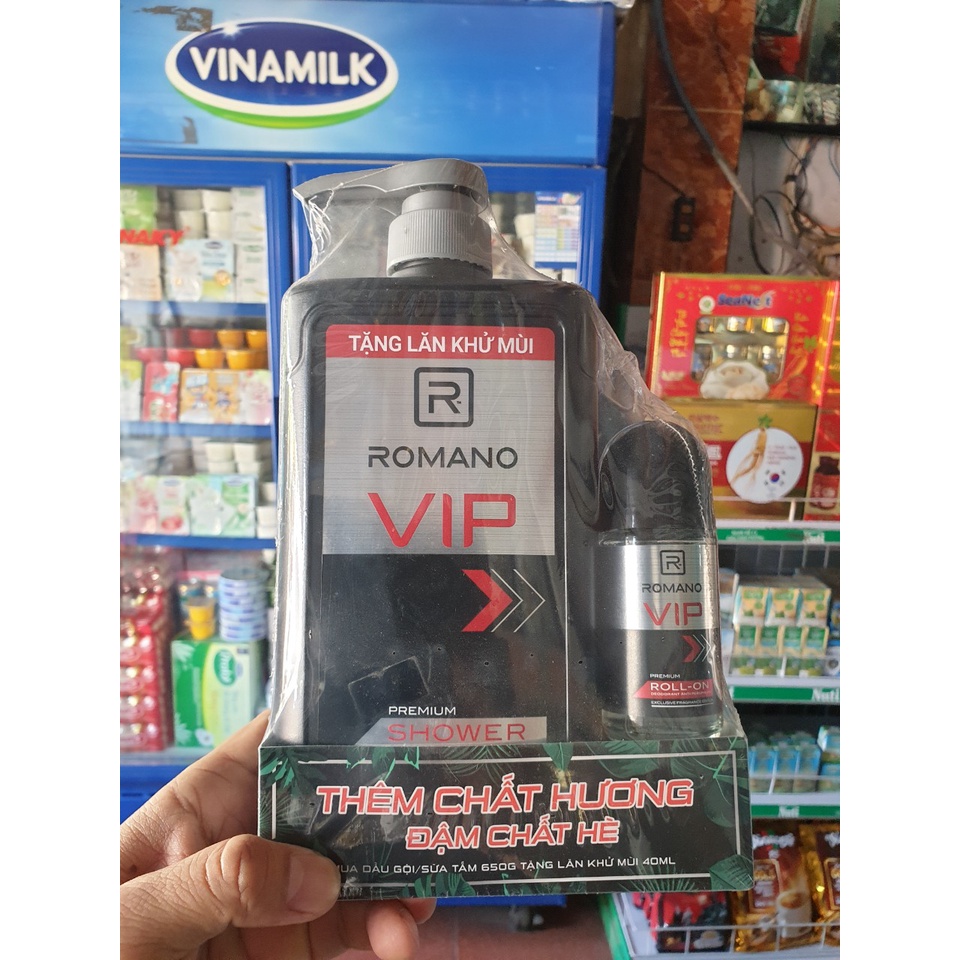 [Kèm Lăn Khử Mùi Cao Cấp] Sữa tắm nước hoa cao cấp Romano Vip 650g