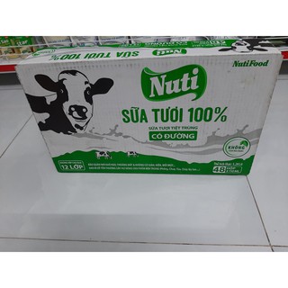 Thùng sữa tươi tiệt trùng NUTI có đường 110ml, HSD 04/2021