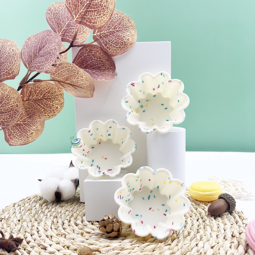 Khuôn silicon làm bánh khuôn nướng bánh cupcake cho bé ăn dặm nhiều hình màu macaron dễ thương chất lượng cao KCC01