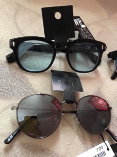 Kính H&M Store Germany đủ bill
