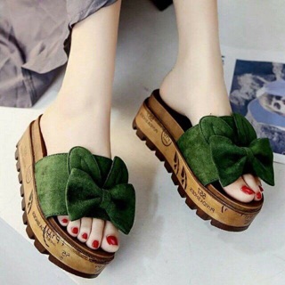 Dép bánh mì nơ thỏ