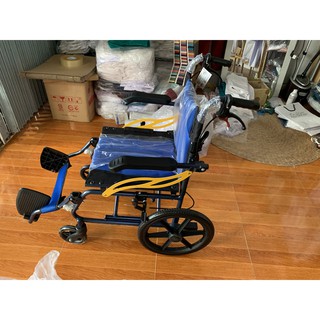 Xe lăn người già OneX siêu gọn
