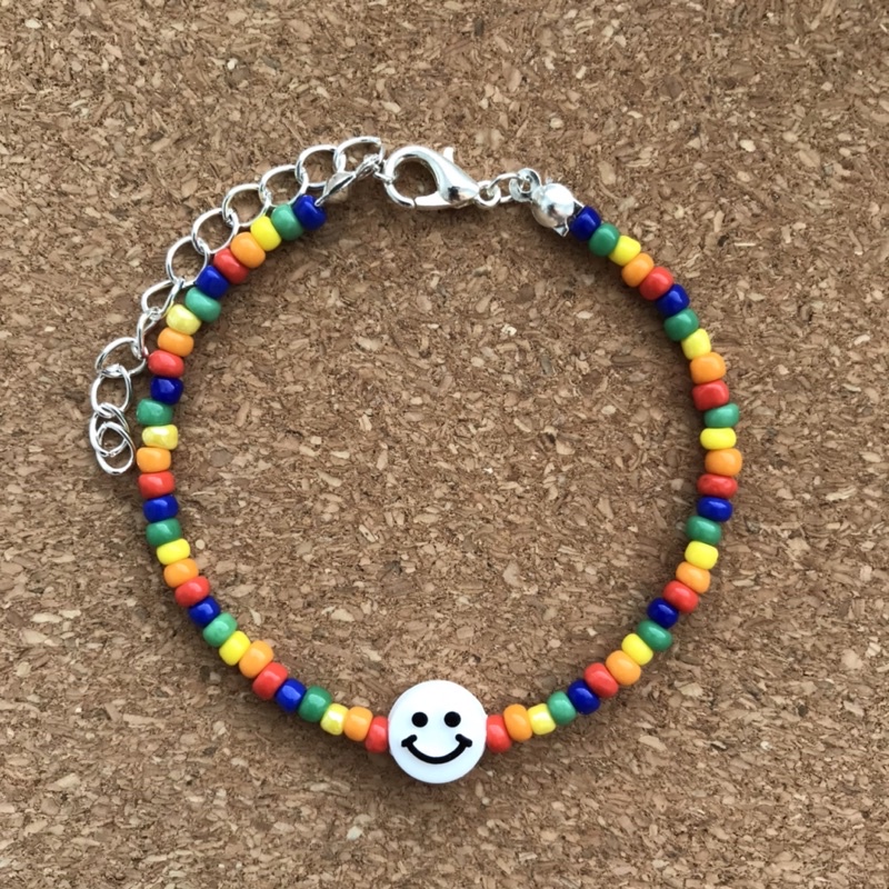 [Giá siêu rẻ] Vòng tay handmade bằng hạt cườm siêu dễ thương