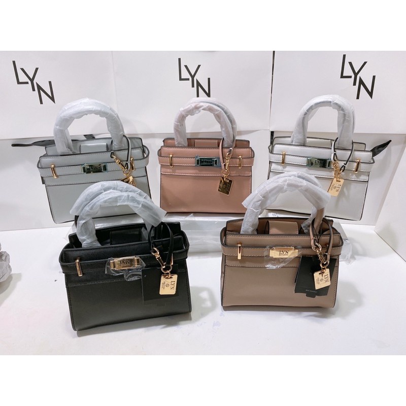 𝐓𝐮́𝐢 𝐋𝐲𝐧 𝐀𝐓𝐋𝐀𝐍𝐓𝐈𝐒 𝐒 𝐇𝐀𝐍𝐃𝐁𝐀𝐆𝐒