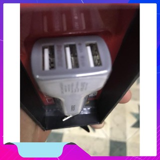 Củ sạc ôtô 3 cổng usb max 3.6a remax cc-301