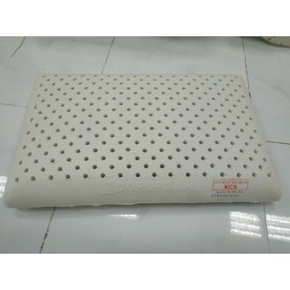 Gối oval baby cao su thiên nhiên