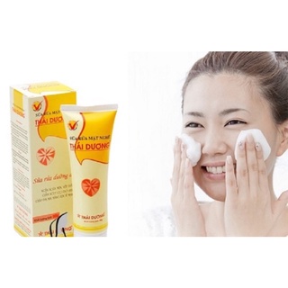 SỮA RỬA MẶT NGHỆ THÁI DƯƠNG