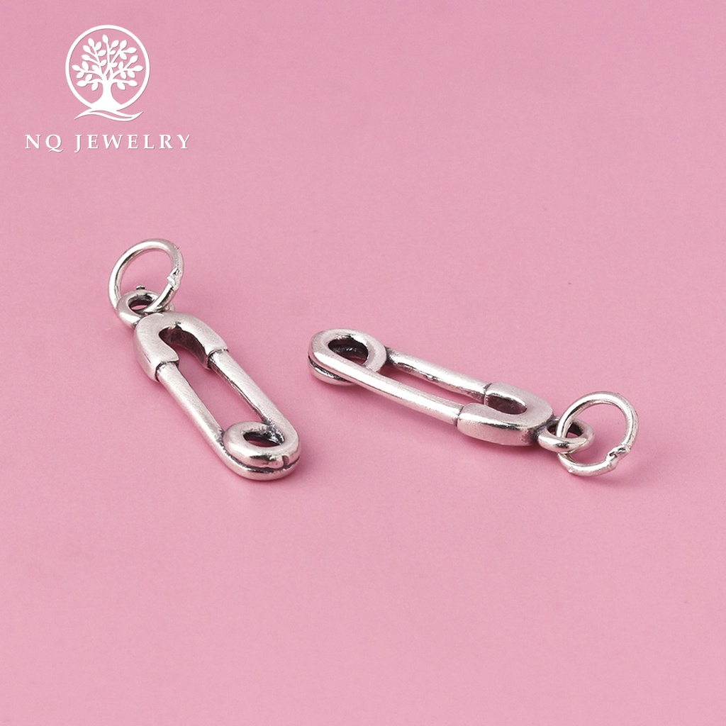 Charm bạc hình khóa treo - NQ Jewelry