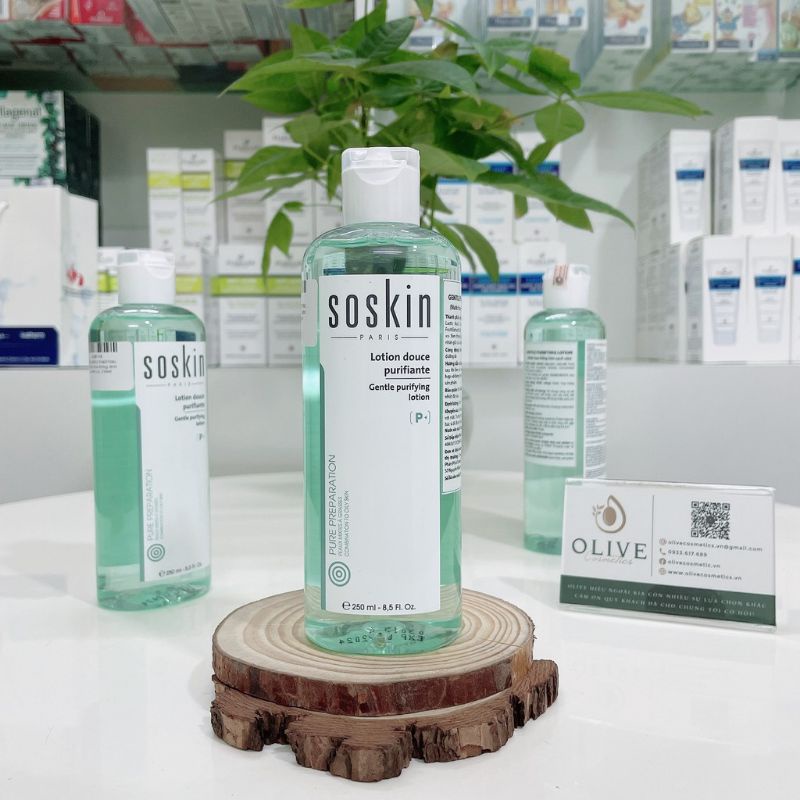 Nước hoa hồng giảm mụn và se khít lỗ chân lông cho da dầu và mụn Soskin Gentle Purifying Lotion 250ml