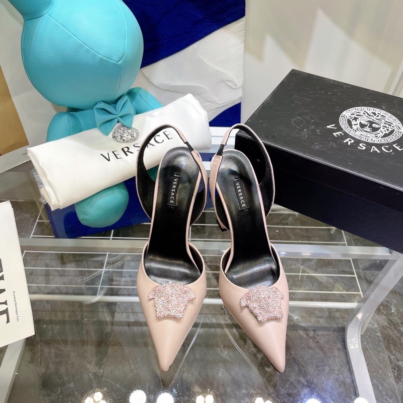 Giày cao gót quai hậu mũi nhọn mặt đính đá lấp lánh thương hiệu thời trang Versace cao cấp chất liệu da thật