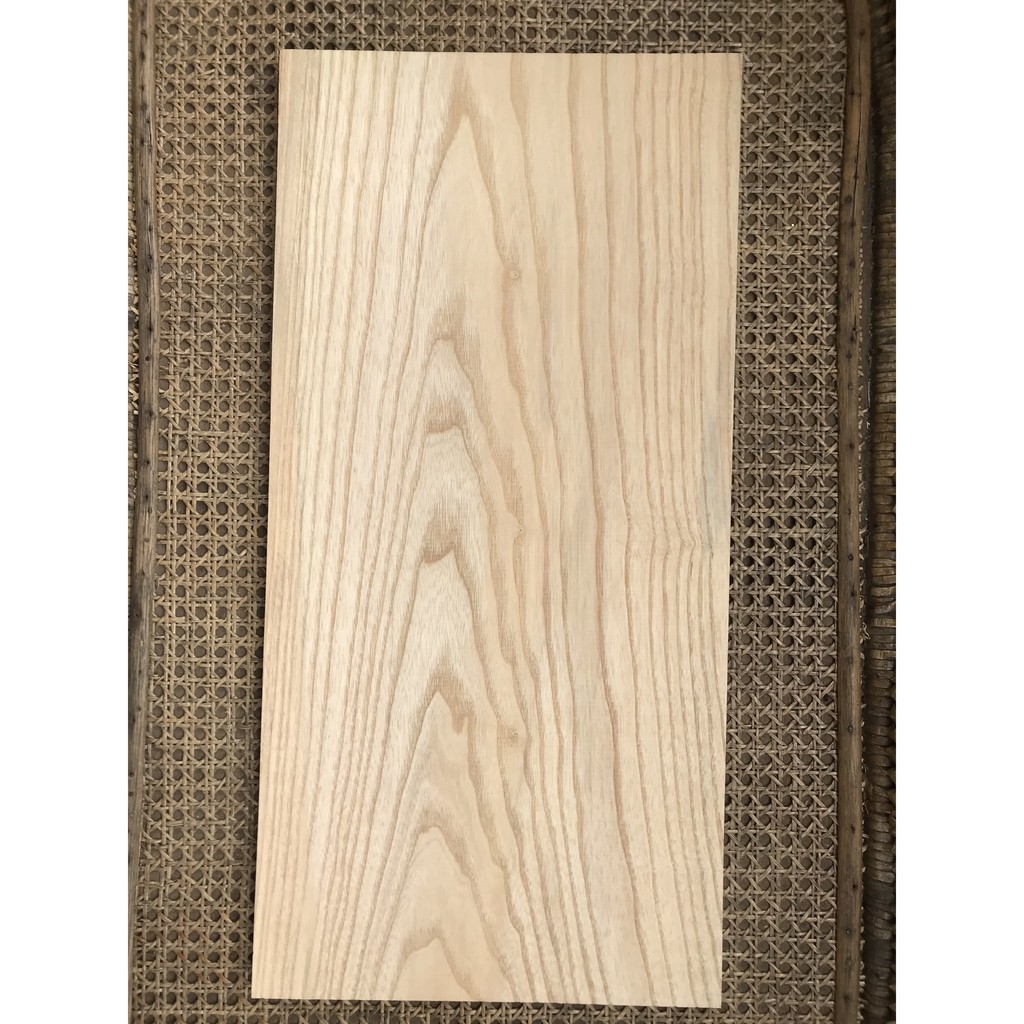 Tấm gỗ làm kệ treo tường 50x27x1,5cm gỗ sồi Nga nguyên tấm siêu đẹp,giá rẻ tại Hà Nội