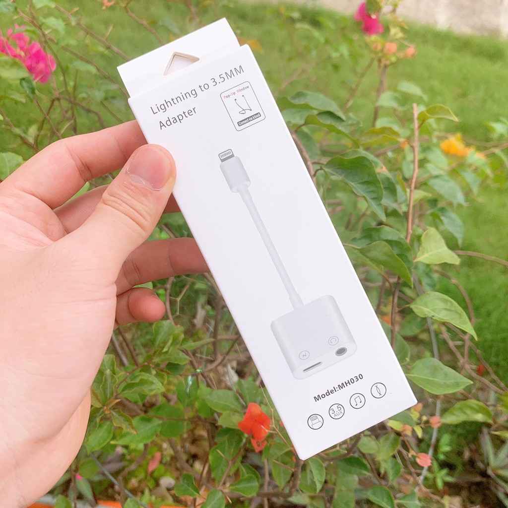 Jack Chuyển Đổi tai nghe 2 in 1 + Giắc Chia Cổng iPhone 7/8/X/11 Thành Cổng Sạc + Cổng Tai Nghe + Hỗ Trợ Mic